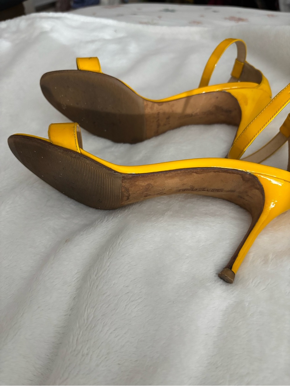 Manolo Blahnik Yellow Patent Ankle-Strap Sandals - Picture 9 of 11